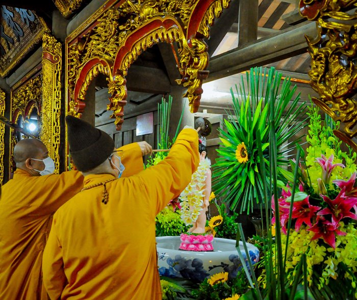 Ban Trị sự Phật giáo tỉnh Quảng Ninh khai mạc tuần lễ Phật đản và cầu nguyện dịch bệnh tiêu trừ 