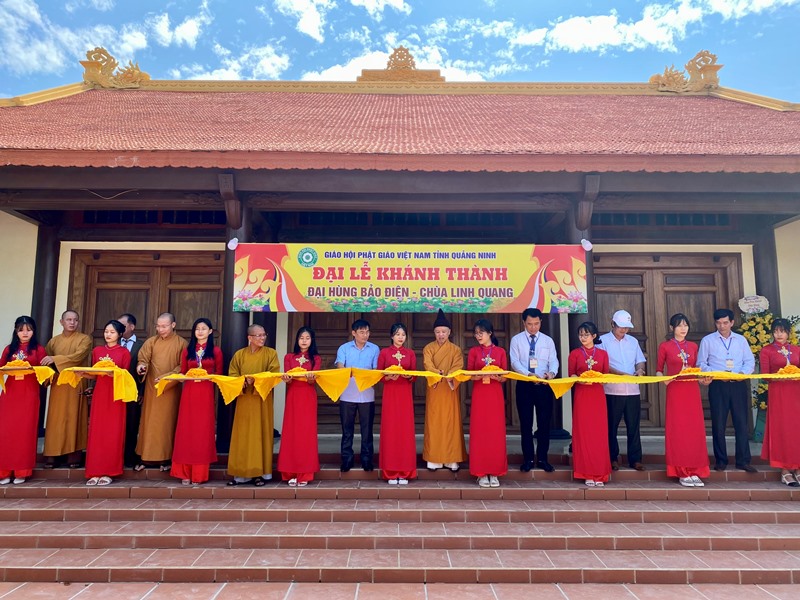 Chùa Linh Quang (Tx. Quảng Yên) khánh thành ngôi Đại hùng bảo điện 