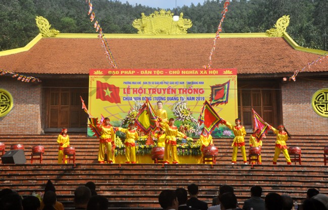 Chùa Non Đông tưng bừng khai hội xuân truyền thống 2019 
