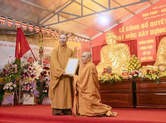 Lễ công bổ quyết định bổ nhiệm trụ trì chùa Cẩm La (thị xã Quảng Yên) 