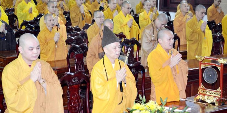 Học viện Phật giáo Việt Nam tại Hà Nội thành kính tưởng niệm Đức Pháp chủ 