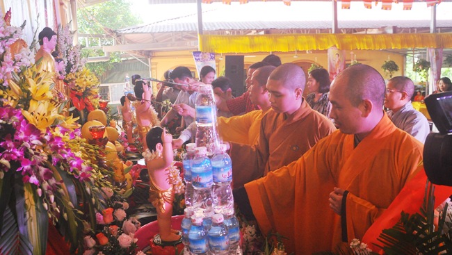 Ban Trị sự Phật gíao Thành phố Hạ Long long trọng tổ chức Lễ Phật đản PL.2563 – Vesak 2019 